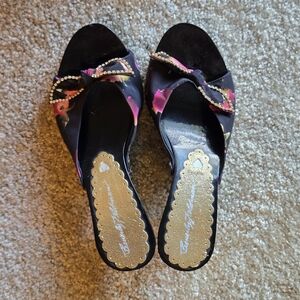 BEVERLY FELDMAN LADIES Malibu Wood Bottom Slide Heel With Bow Size 7